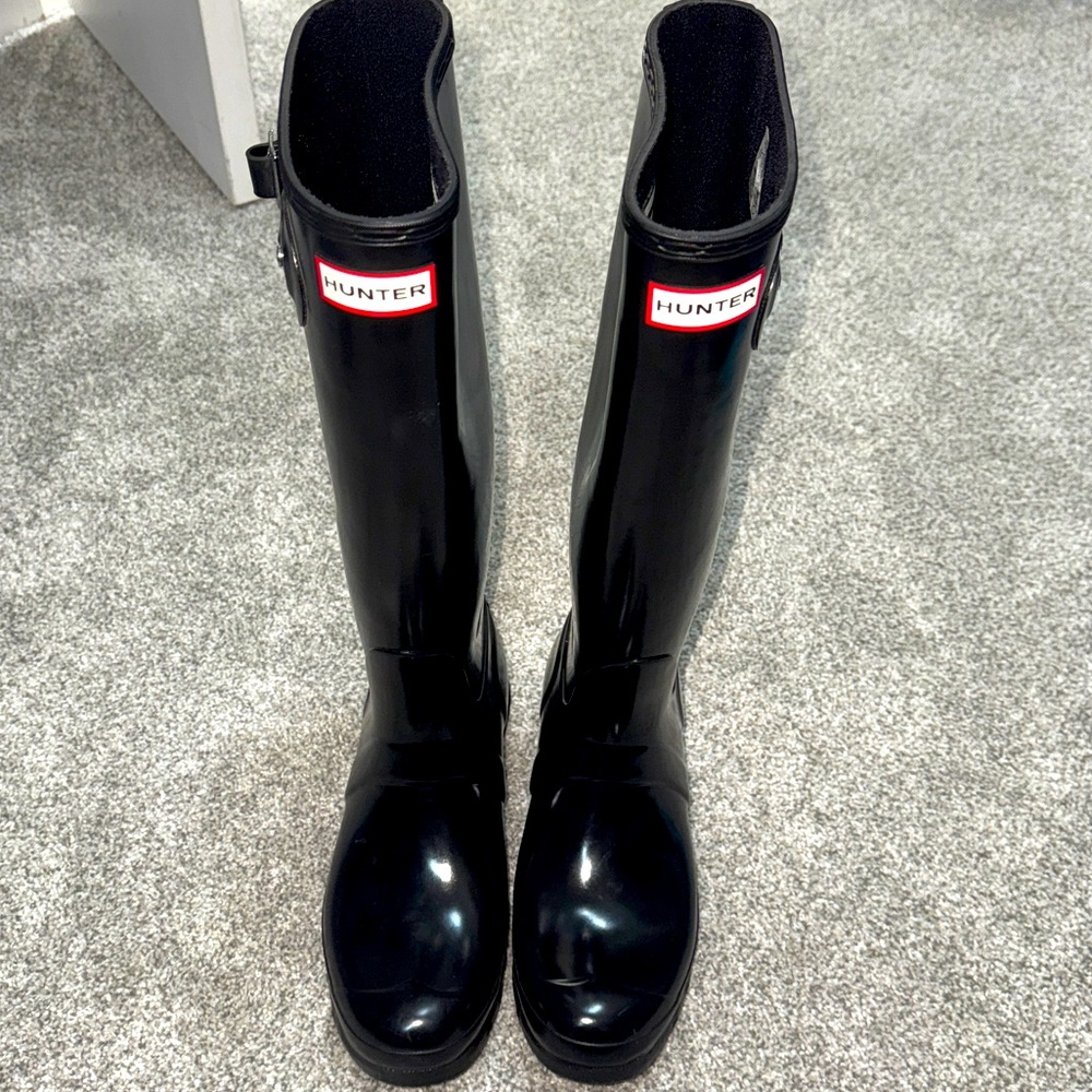 Women's Original Tall Gloss Rain Hunter Black Tall Boots - Size 9